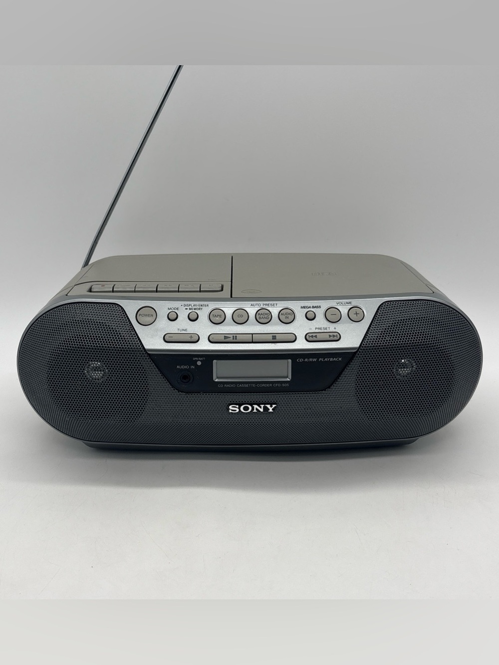Sony CFD-S05 CD Cassette Player Boombox AM/FM Radio Mega Bass Tested READ